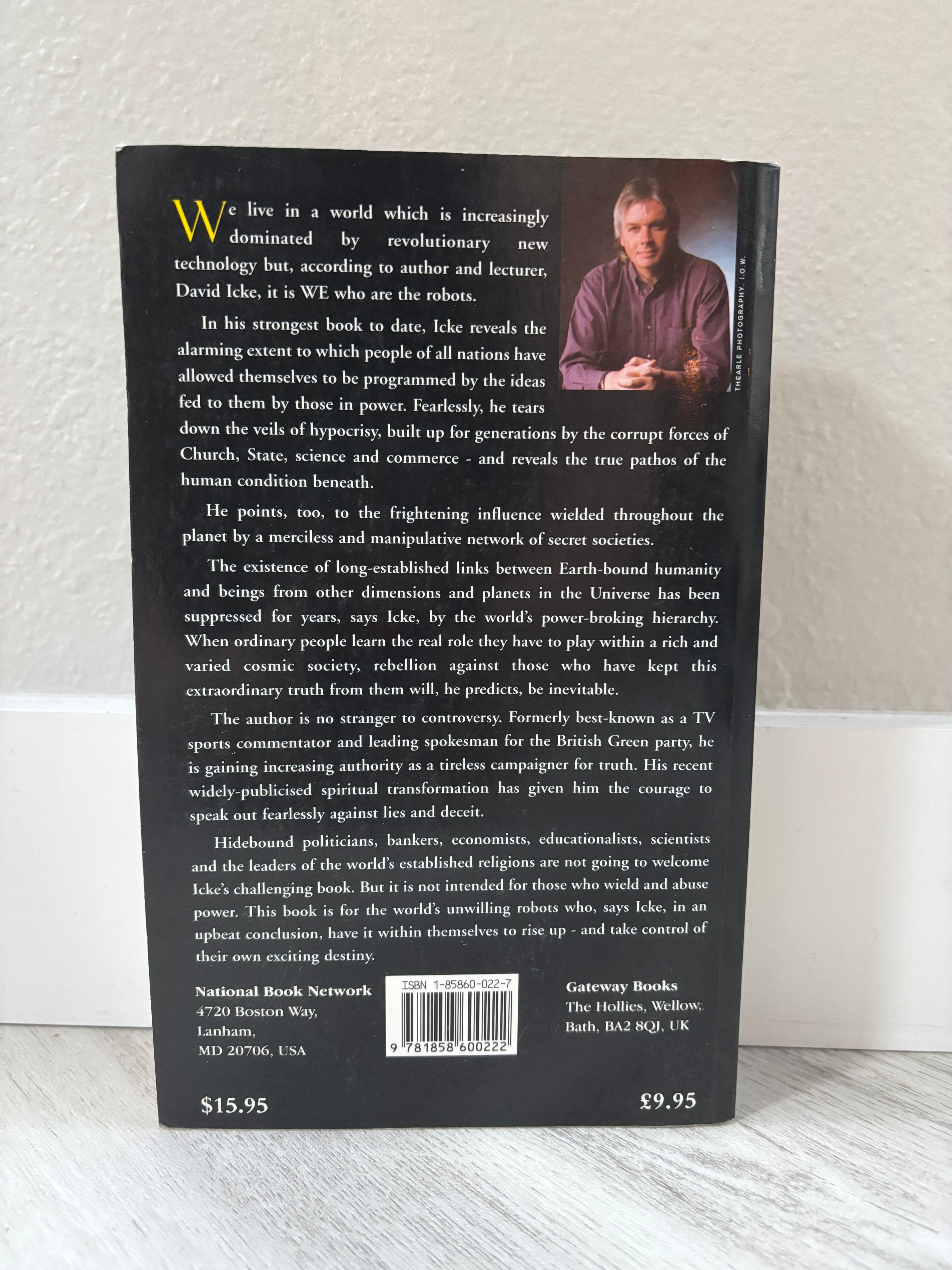 The Robots' Rebellion & ...And the Truth Shall Set You Free 2-Book Set by David Icke