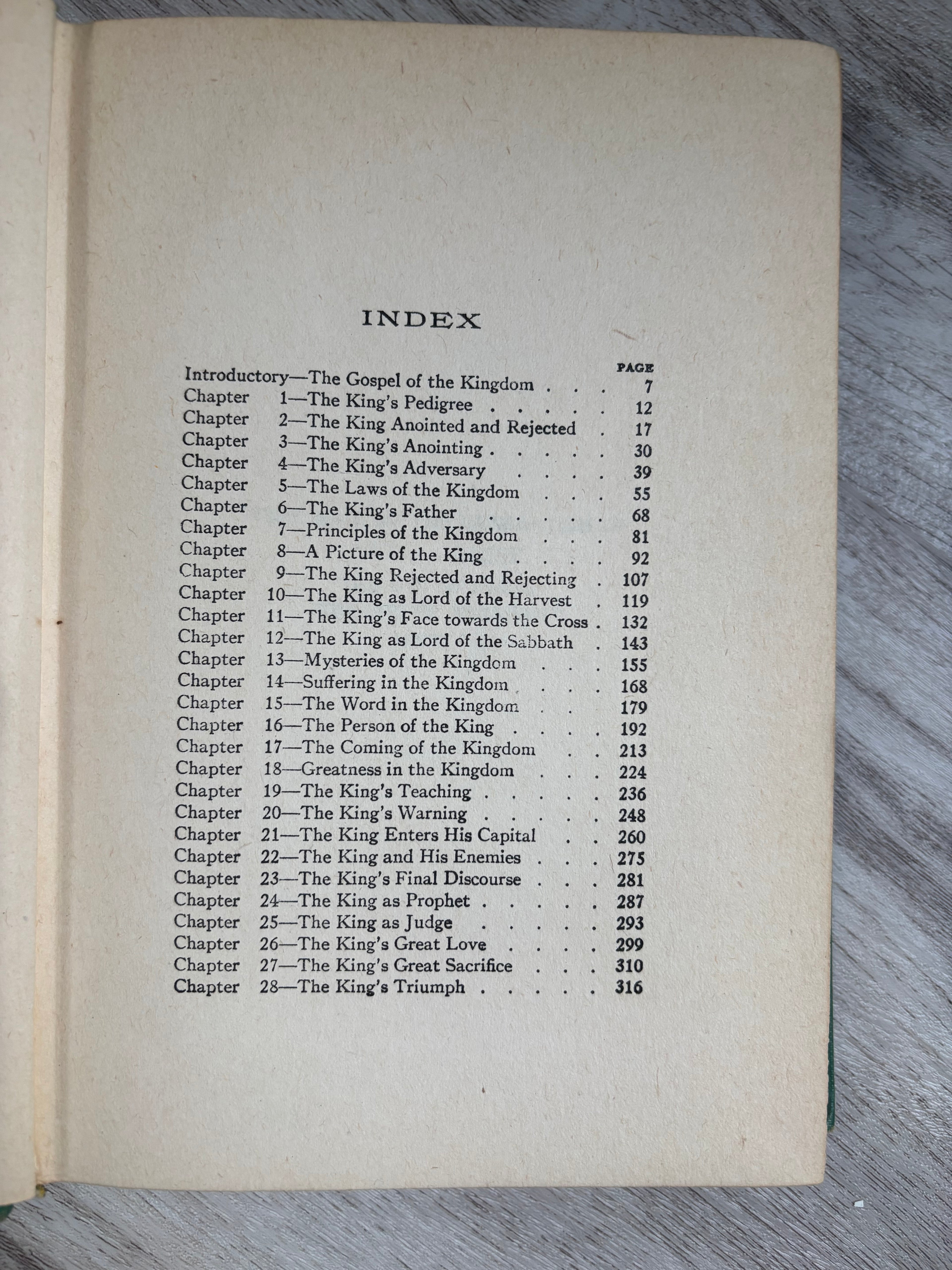 The Gospel of the Kingdom: Simple Studies in Matthew by William L. Pettingill