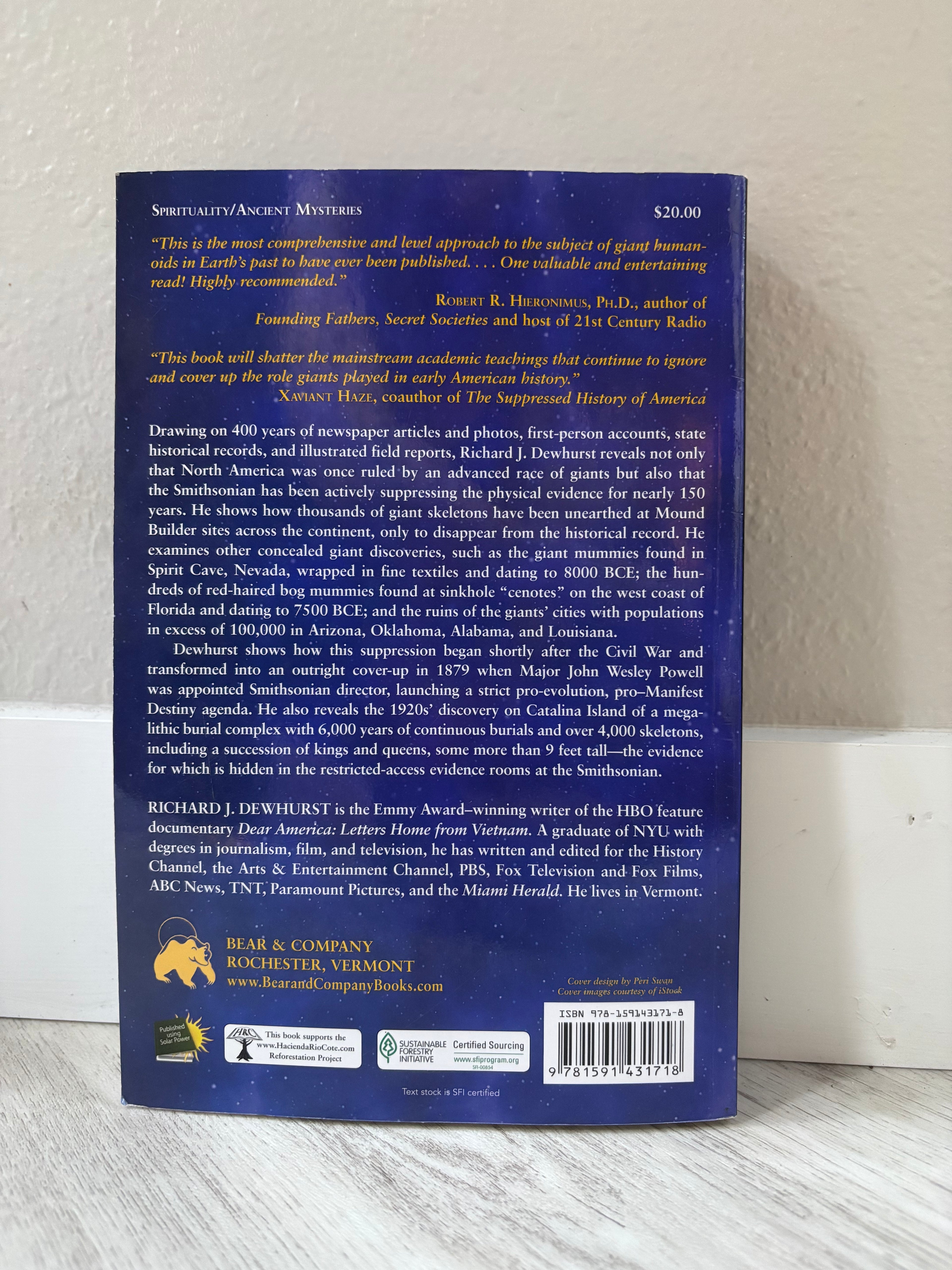The Ancient Giants Who Ruled America by Richard J. Dewhurst
