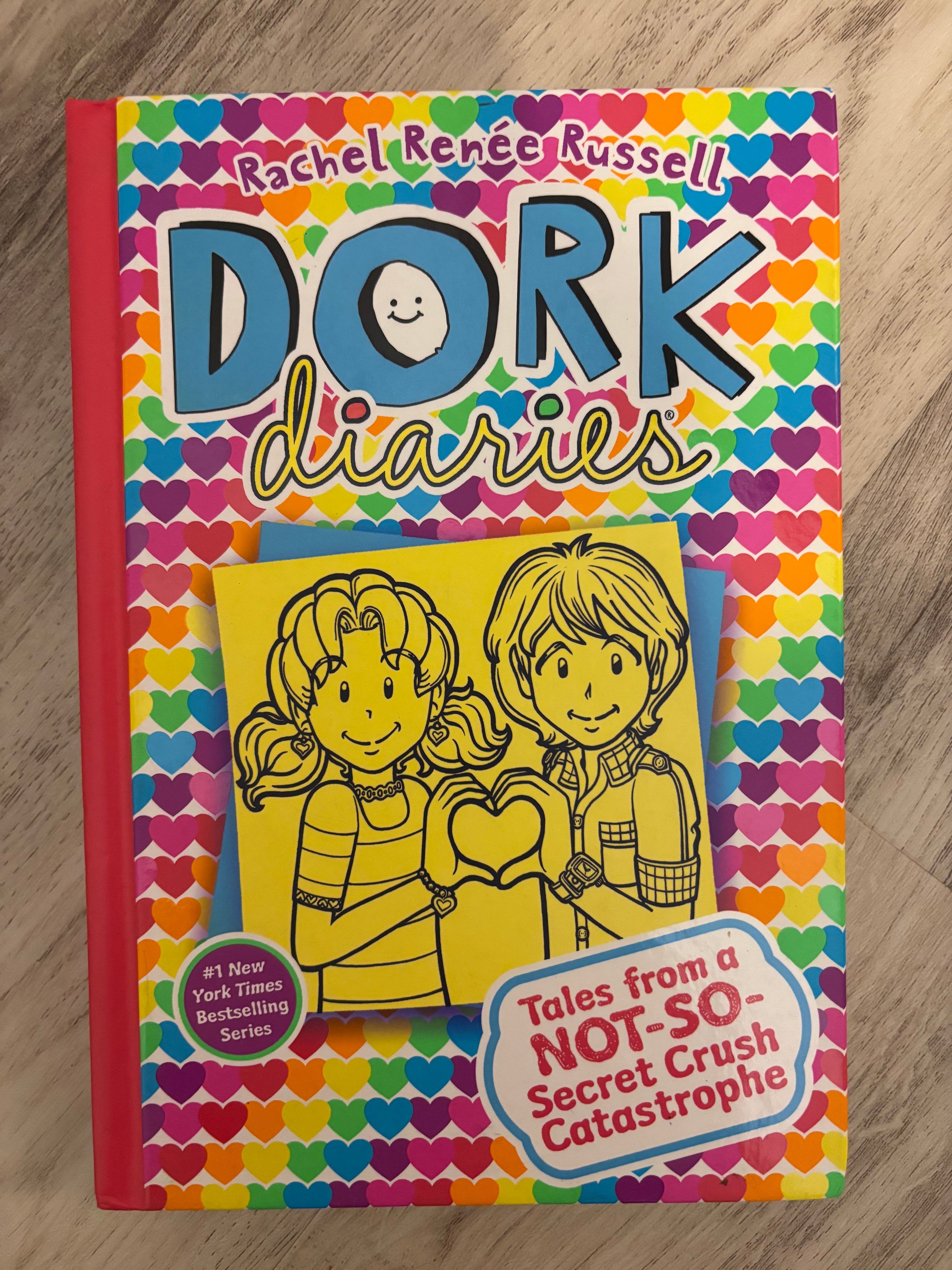 Dork Diaries 5-Book Bundle by Rachel Renée Russell