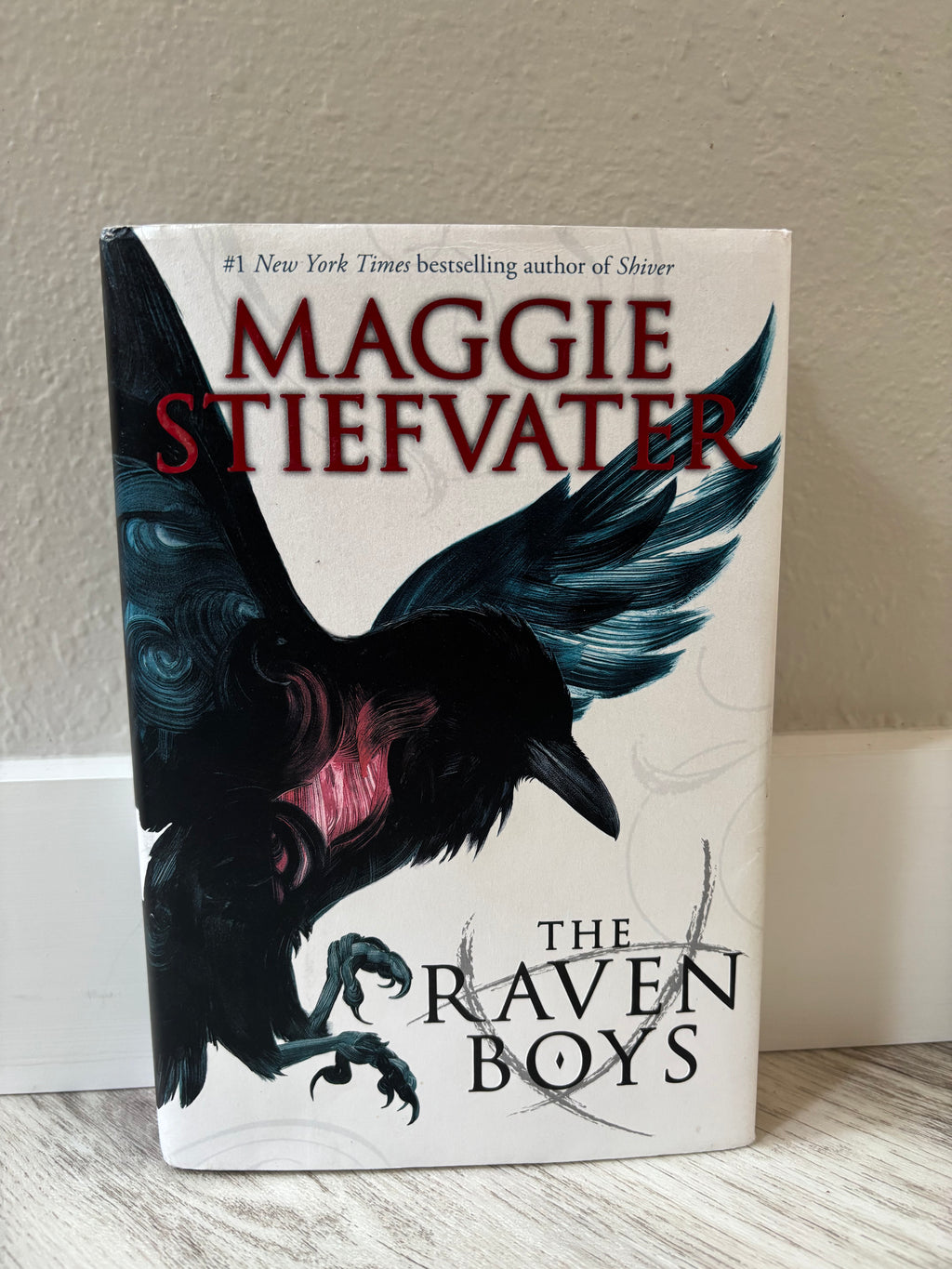 ✍️ The Raven Boys by Maggie Stiefvater