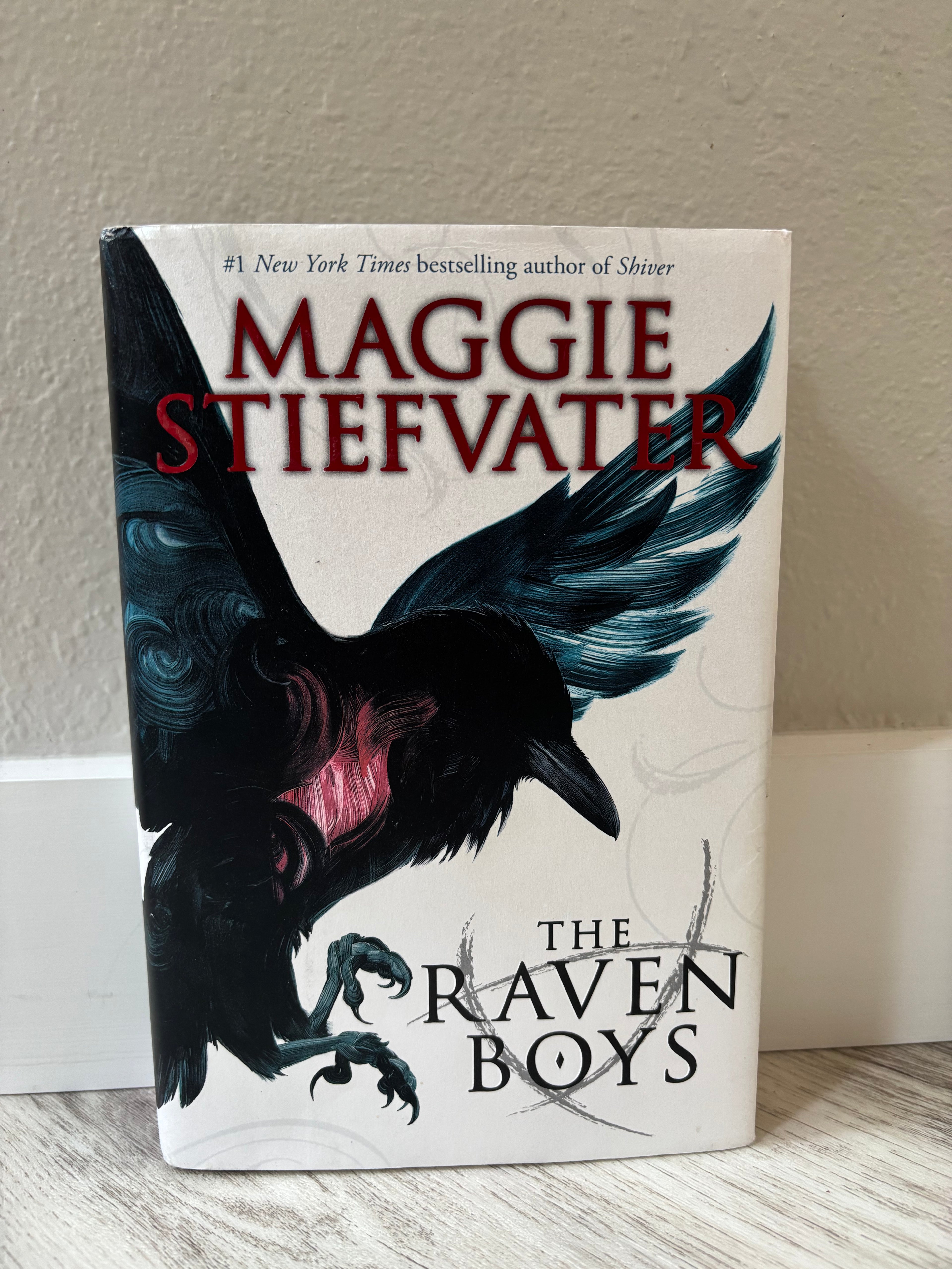 ✍️ The Raven Boys by Maggie Stiefvater