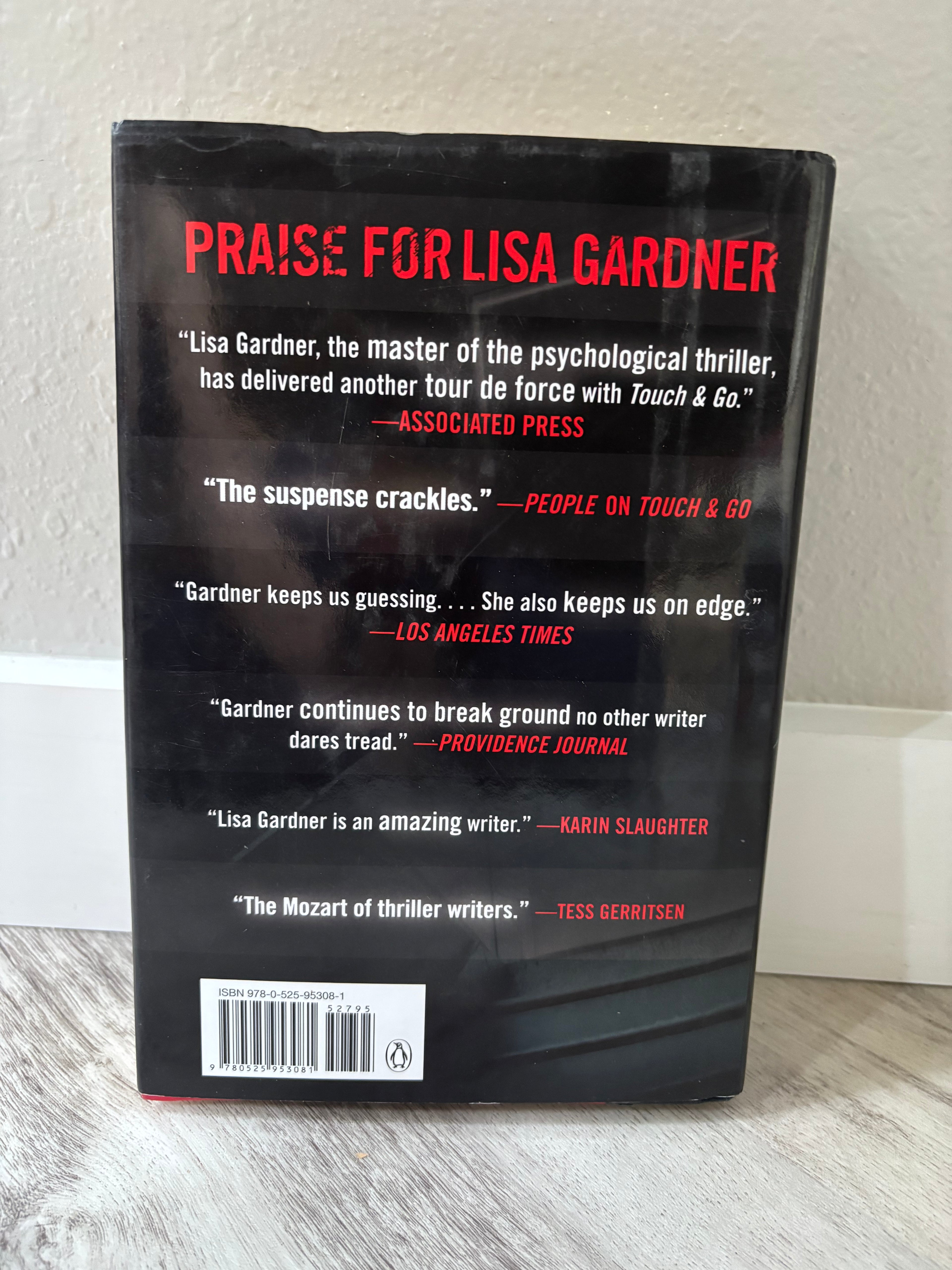 FEAR NOTHING by Lisa Gardner