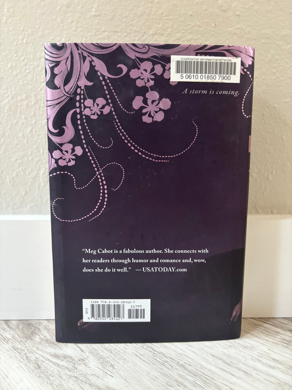 Awaken by Meg Cabot