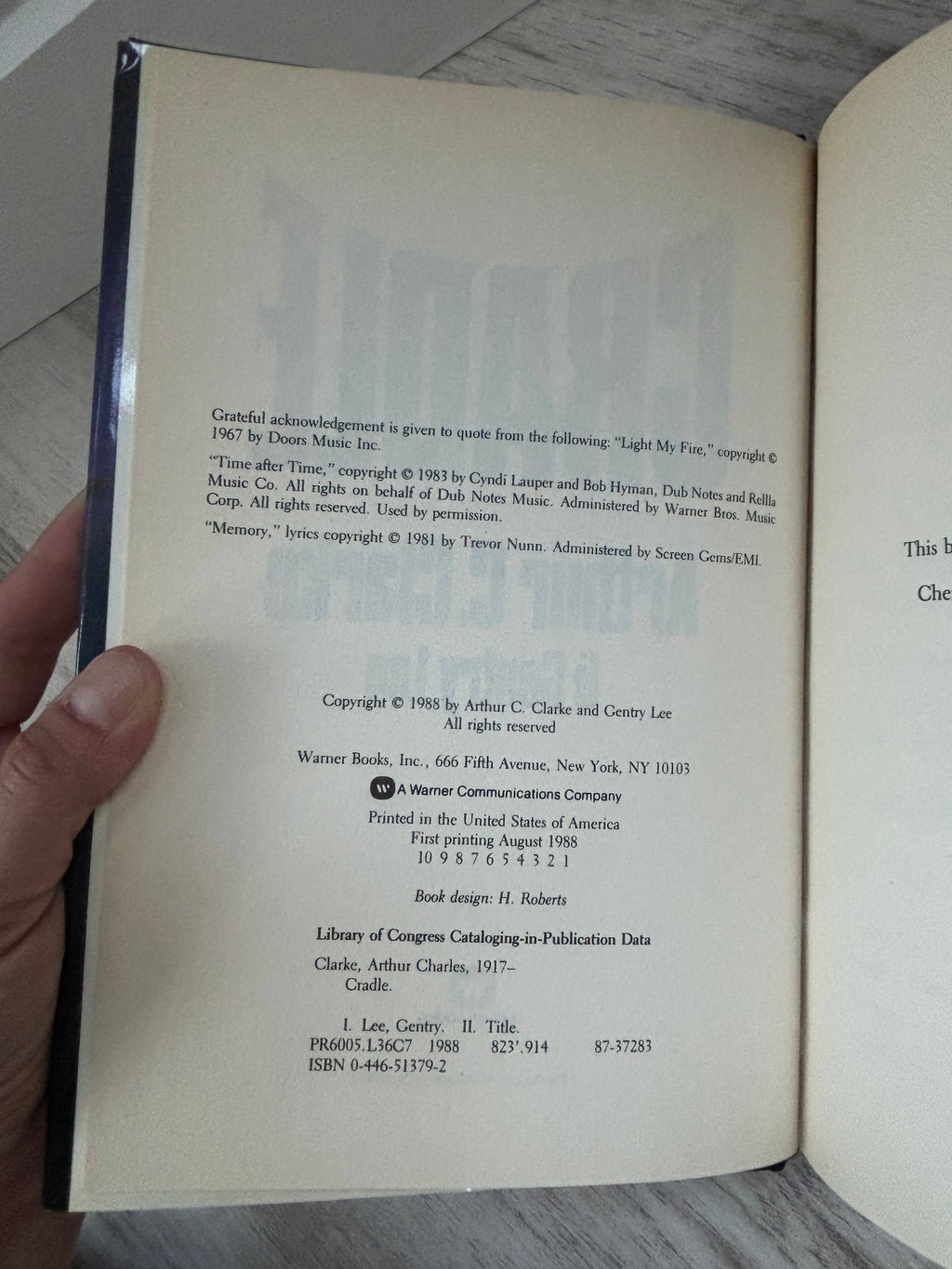 Cradle by Arthur C. Clarke & Gentry Lee