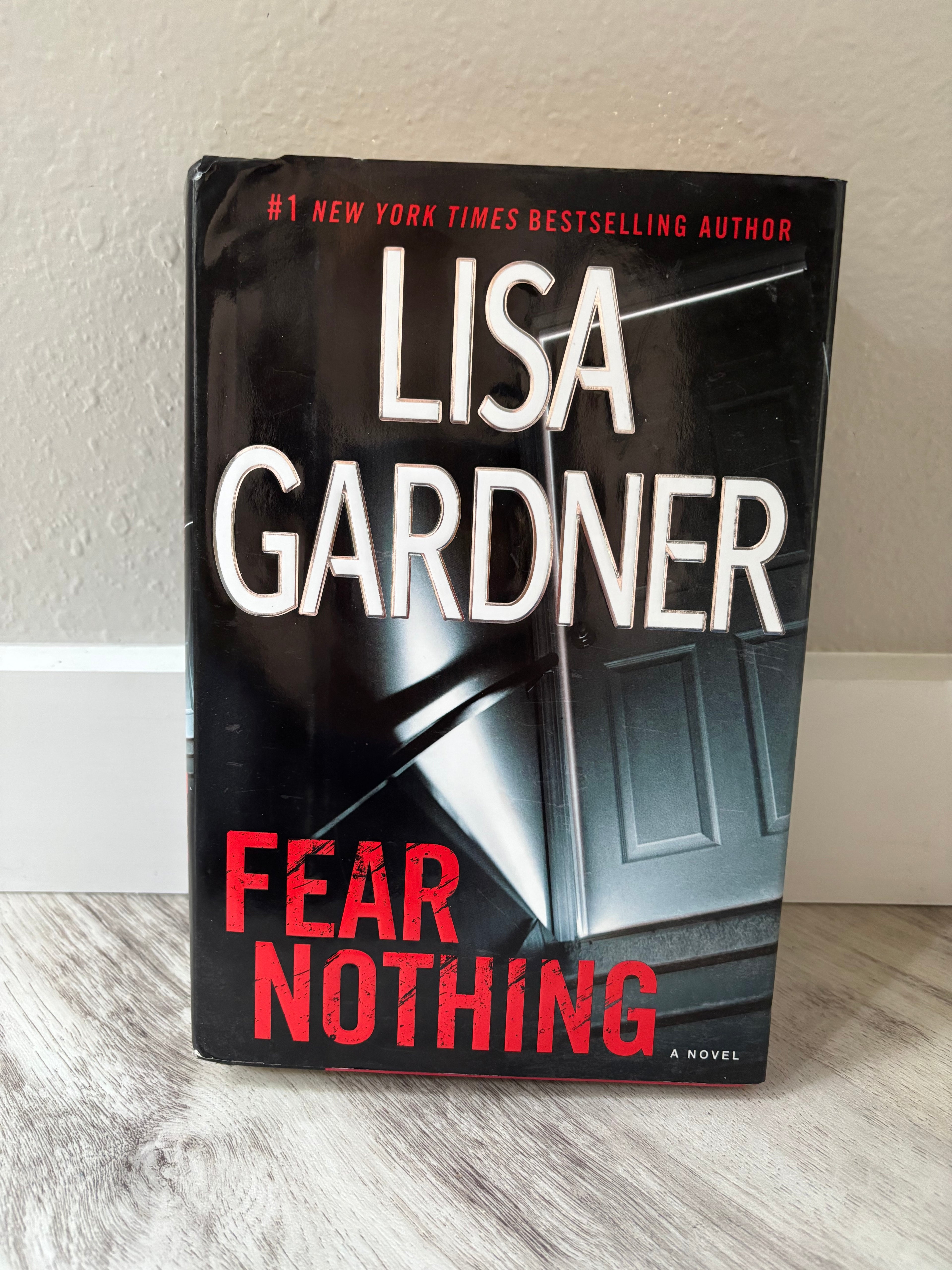 FEAR NOTHING by Lisa Gardner