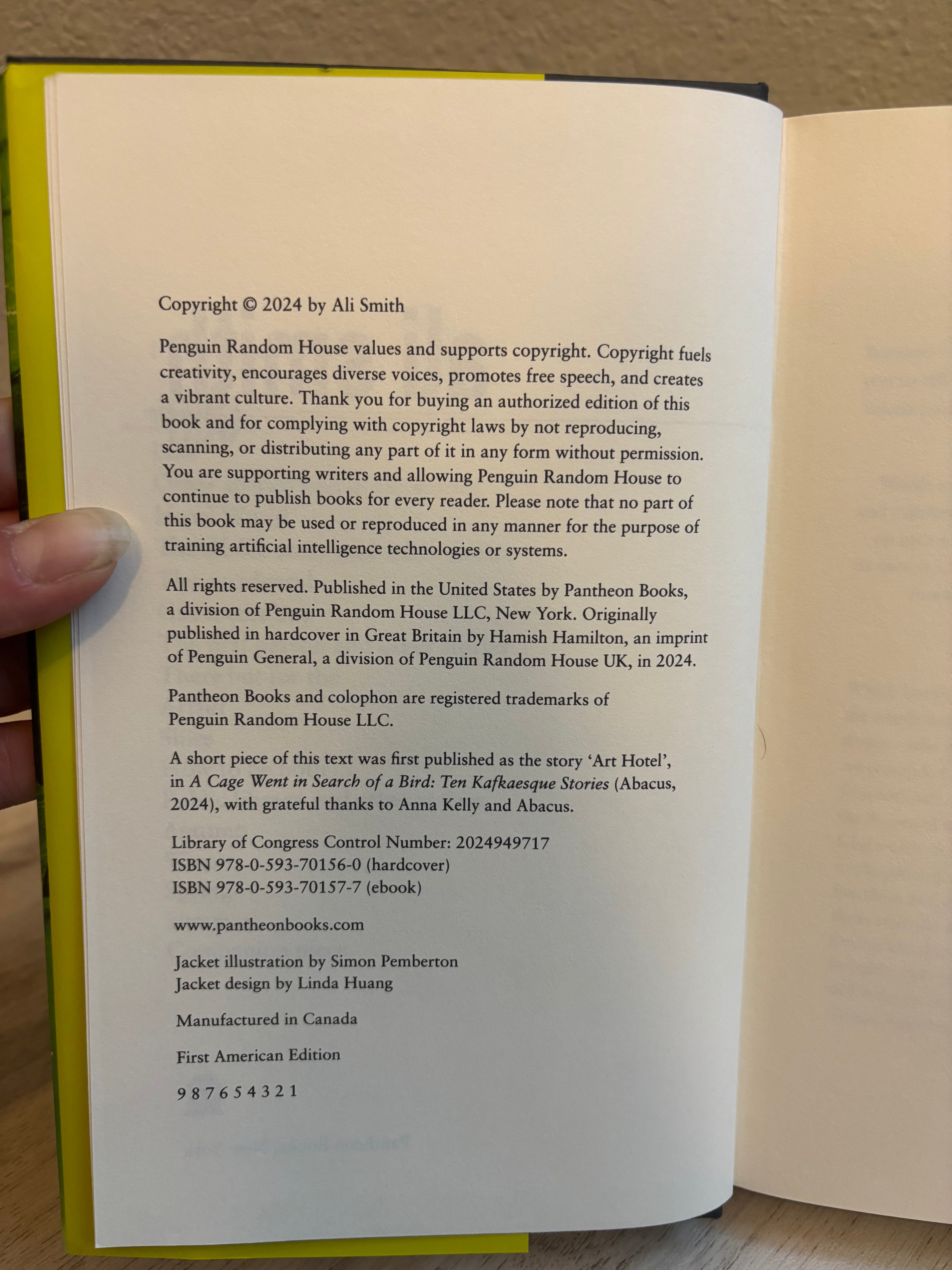 Gliff by Ali Smith